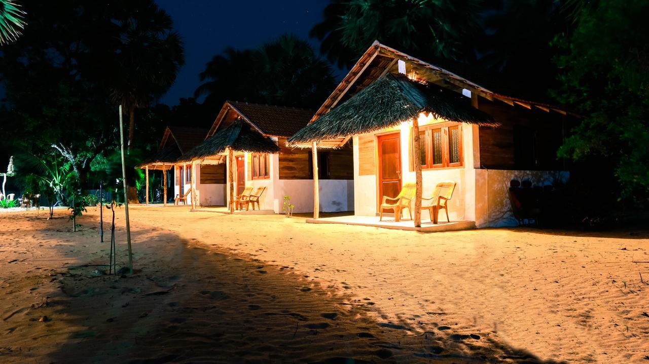 Ocean View Beach Resort - Калпития Экстерьер фото