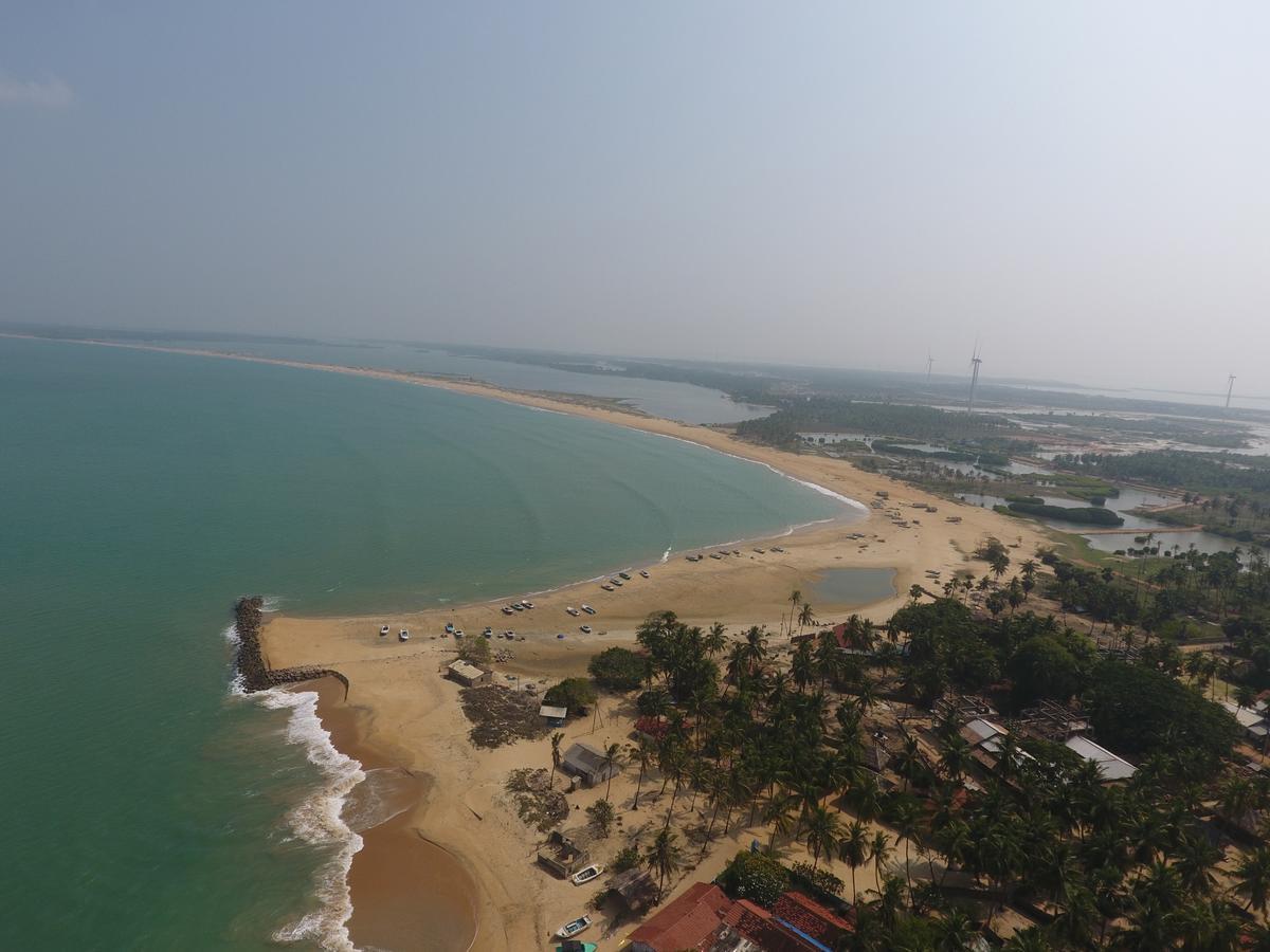 Ocean View Beach Resort - Калпития Экстерьер фото